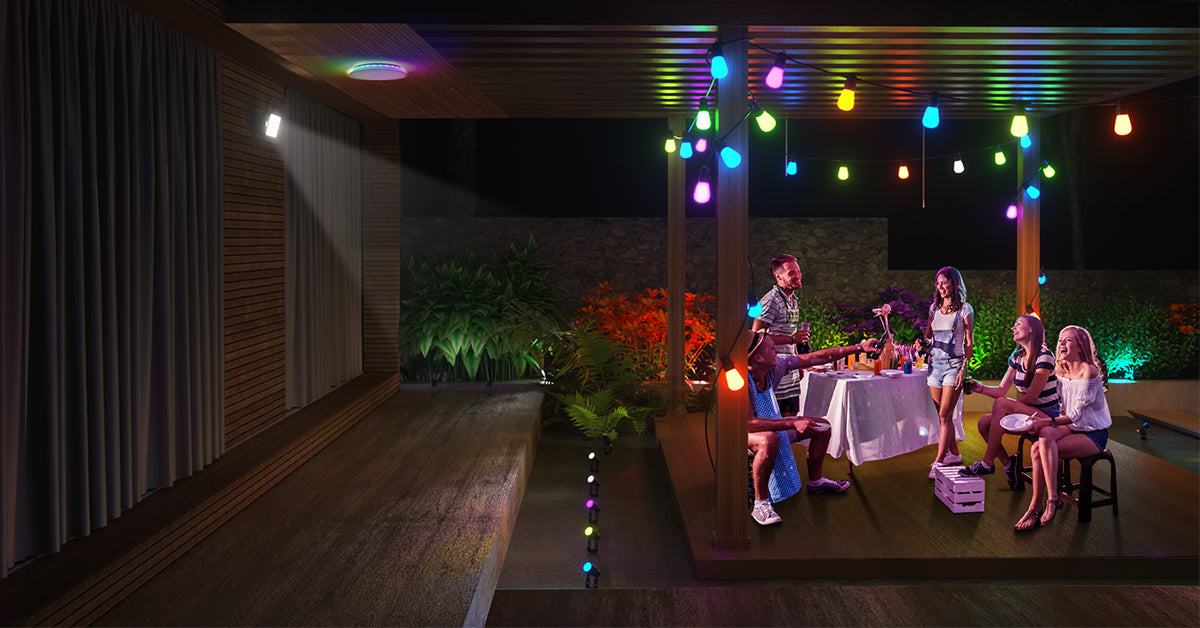 how to decorate your courtyard with outdoor lights